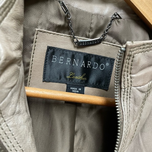 Bernardo Leather Jacket - Picture 6 of 7